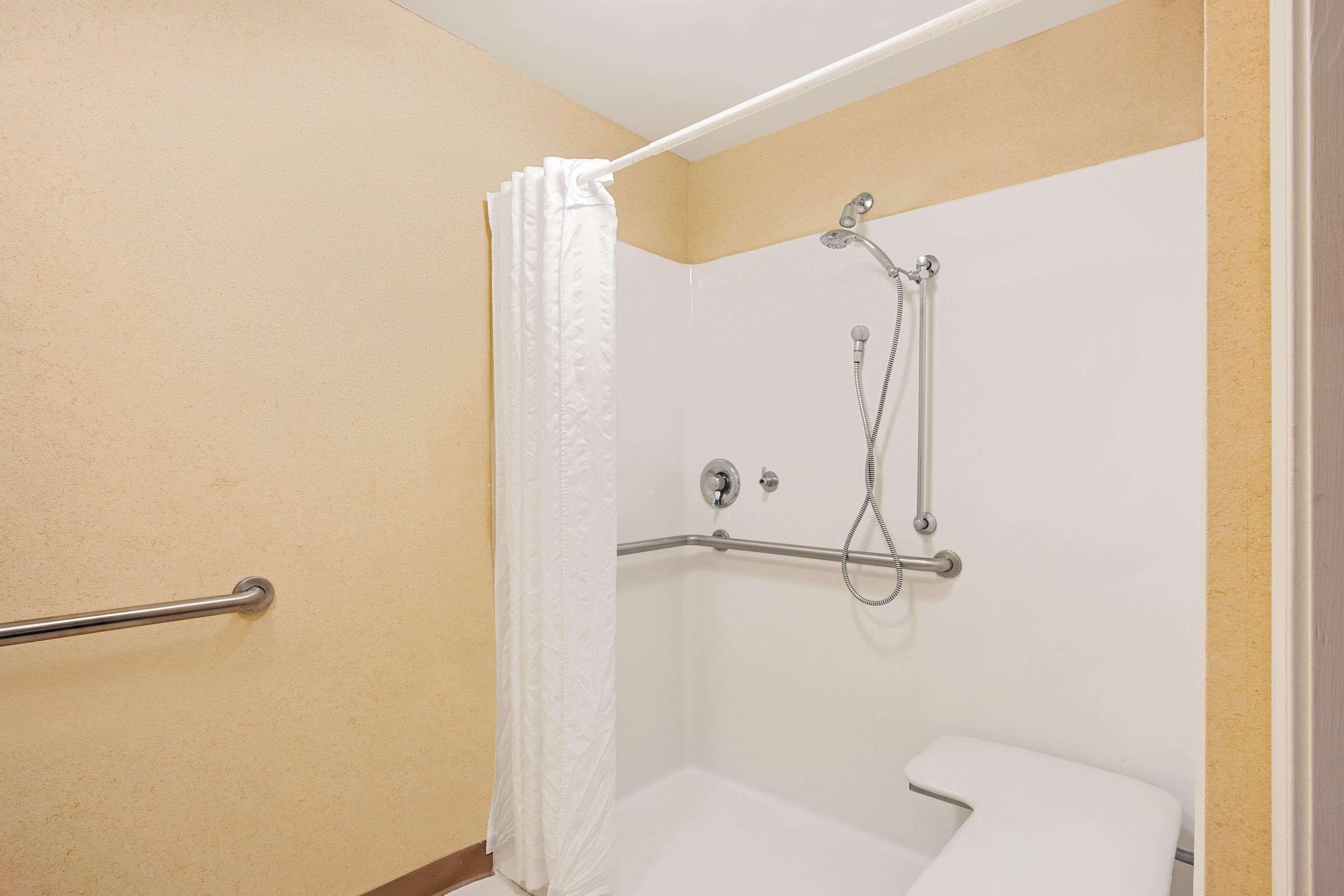 Baymont By Wyndham Pearl Otel Dış mekan fotoğraf