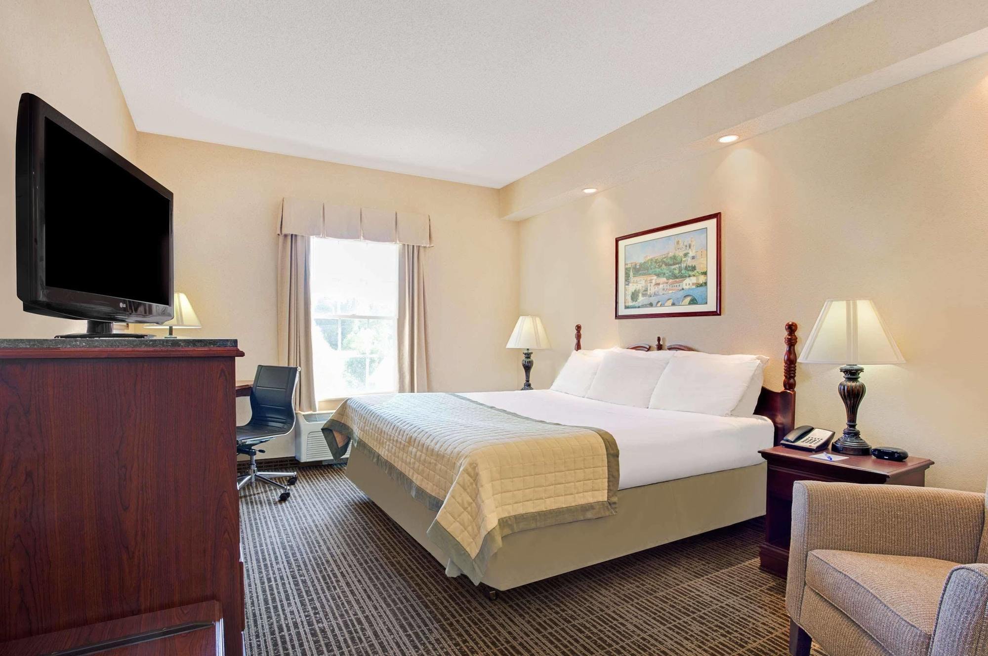 Baymont By Wyndham Pearl Otel Dış mekan fotoğraf